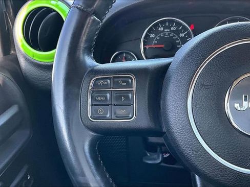 Used 2015 Jeep Wrangler Unlimited Sahara w/ Max Tow Package image 10