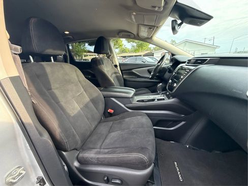 Used 2020 Nissan Murano SV FWD image 22