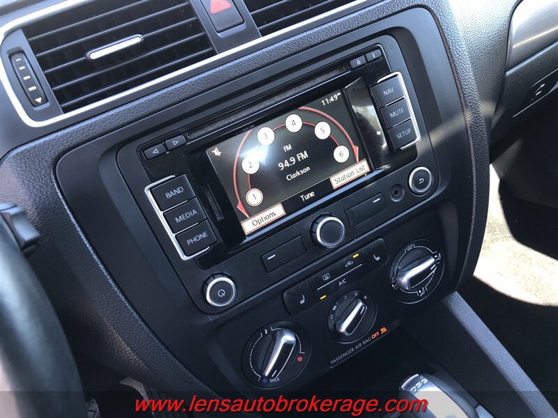 Used 2013 Volkswagen Jetta TDI FWD image 14