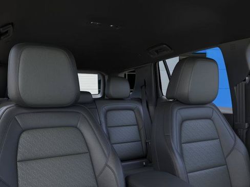 New 2026 Chevrolet Equinox LT w/ Convenience Package II FWD image 58
