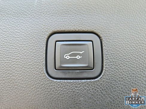 Used 2019 Buick Enclave Essence image 21