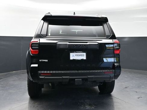 Used 2025 Toyota 4Runner TRD Off-Road AWD/4WD image 6