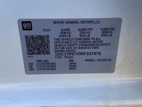 Used 2024 Chevrolet Silverado 2500 LTZ w/ LTZ Convenience Package image 30