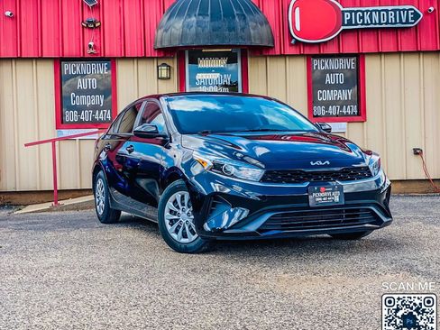 Used 2023 Kia Forte LX FWD image 1