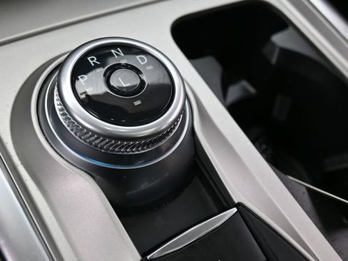 Certified 2024 Ford Explorer XLT w/ Equipment Group 202A image 22