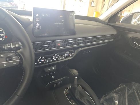 Used 2026 Honda HR-V EX-L image 16