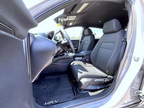 Used 2024 Honda HR-V Sport image 10