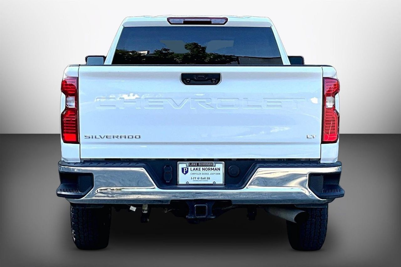 Used 2025 Chevrolet Silverado 2500 LT w/ Convenience Package AWD/4WD image 7