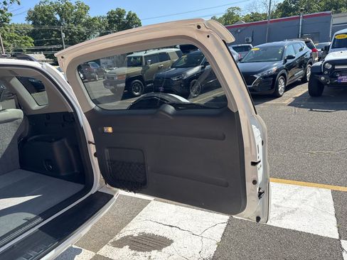 Used 2012 Toyota RAV4 4WD w/ Value Pkg image 34