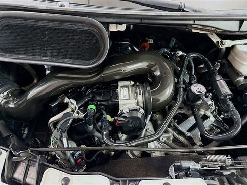 Used 2024 Ford Transit 350 XLT image 27