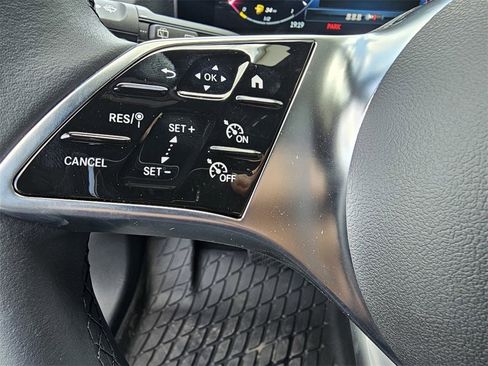 Used 2025 Mercedes-Benz GLA 250 image 20