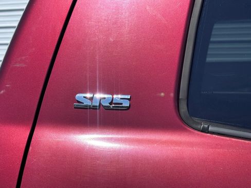 Used 2010 Toyota Tundra 4x4 Double Cab image 9