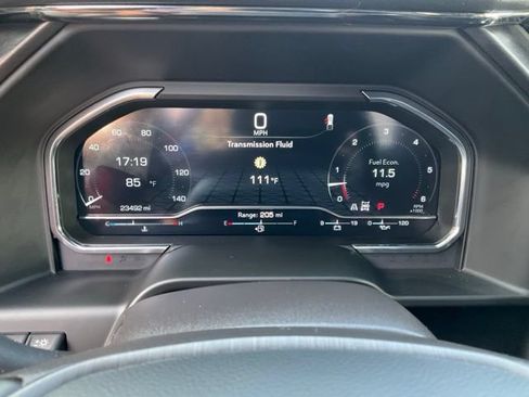 Used 2024 GMC Sierra 1500 AT4 w/ Technology Package AWD/4WD image 11