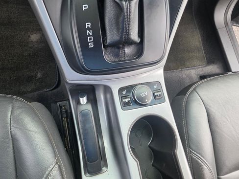 Used 2010 Ford Escape XLT FWD image 19