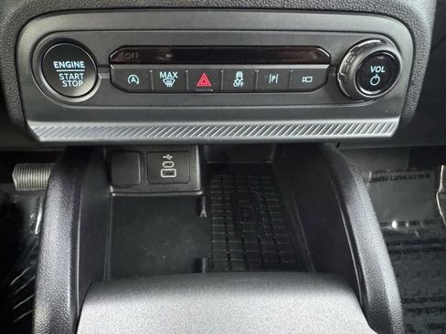 Used 2025 Ford Bronco Sport Outer Banks w/ Outer Banks Tech Package+ image 22