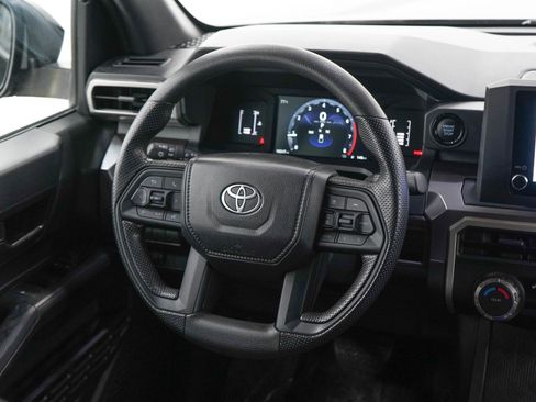 Used 2025 Toyota Tacoma SR5 AWD/4WD image 14
