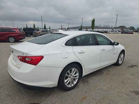 Used 2018 Chevrolet Malibu LT FWD image 5