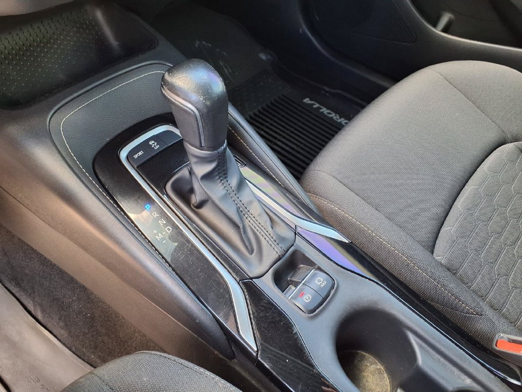 Used 2022 Toyota Corolla SE FWD image 22