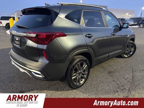 Used 2022 Kia Seltos S image 4