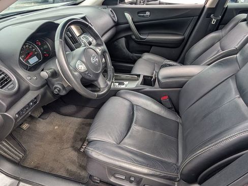 Used 2014 Nissan Maxima 3.5 SV w/ Sport Package FWD image 10