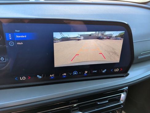 New 2025 Chevrolet Traverse LT w/ LPO, Floor Liner Package image 23