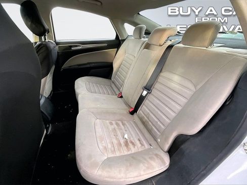 Used 2019 Ford Fusion S image 12