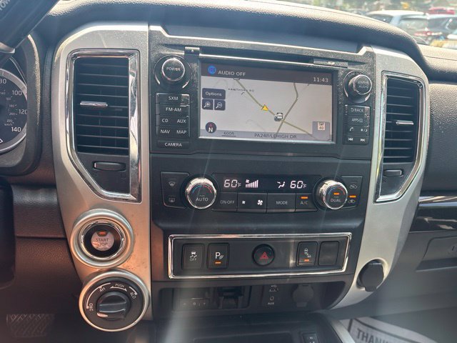 Used 2017 Nissan Titan SV AWD/4WD image 16