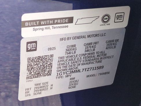 Certified 2026 Cadillac Vistiq Premium Luxury AWD/4WD image 27