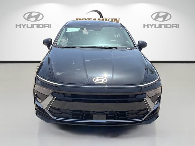 New 2026 Hyundai Sonata Blue FWD image 2