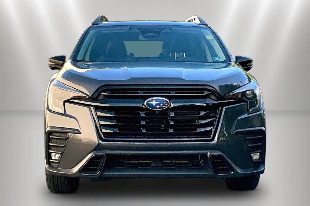 Used 2023 Subaru Ascent Onyx Edition Limited AWD/4WD image 2