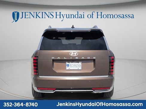 New 2026 Hyundai Palisade Calligraphy FWD image 5