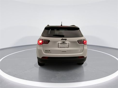 Used 2024 Jeep Compass Latitude w/ Altitude Special Edition image 3