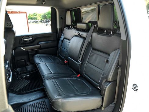 Used 2022 GMC Sierra 3500 Denali w/ Denali Ultimate Package AWD/4WD image 38