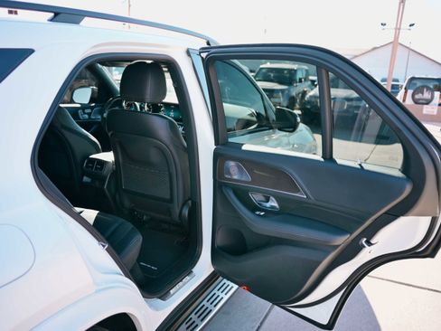 Used 2021 Mercedes-Benz GLE 53 AMG GLE 53 4MATIC SPORT UTILITY 4D image 19