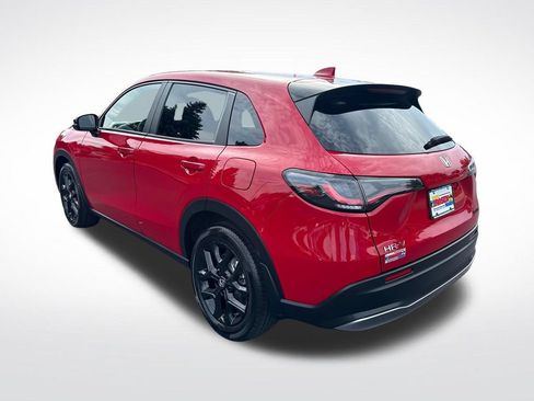 Certified 2025 Honda HR-V Sport image 3