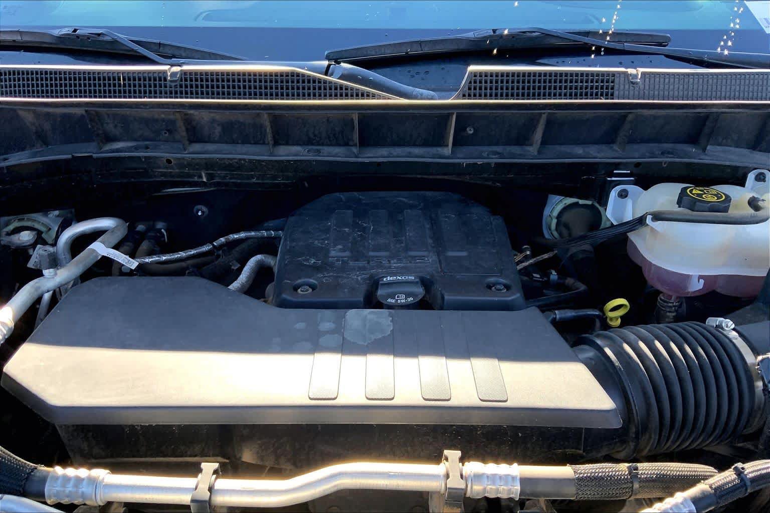 Used 2022 Chevrolet Silverado 1500 Custom AWD/4WD image 31