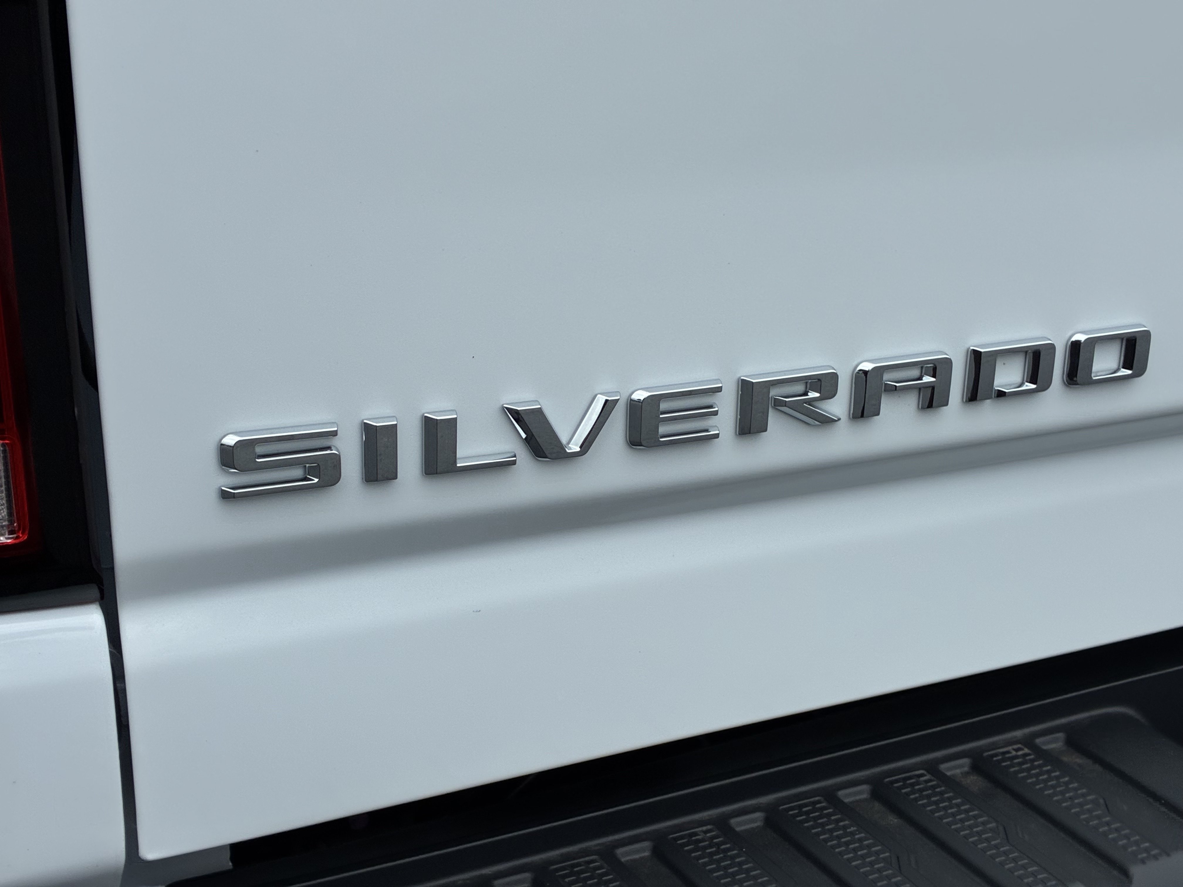New 2026 Chevrolet Silverado 2500 High Country w/ Technology Package AWD/4WD image 12