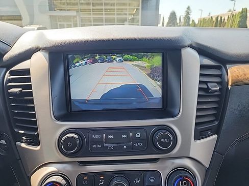 Used 2016 GMC Yukon Denali w/ Open Road Package AWD/4WD image 26