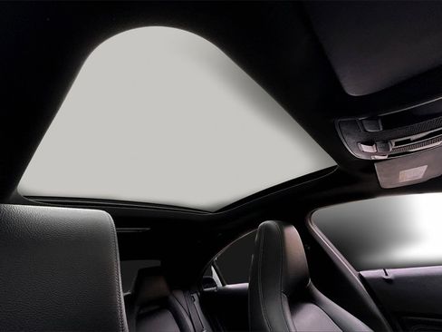 Used 2018 Mercedes-Benz CLA 250 4MATIC image 27