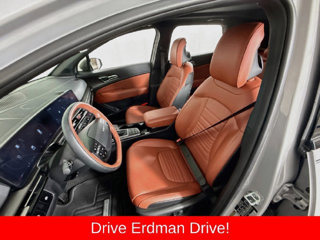 Used 2026 Kia Sportage SX FWD image 5