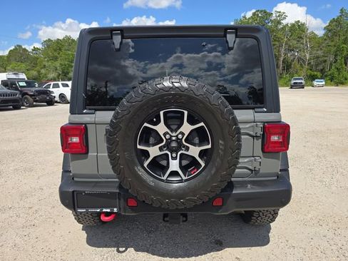 Used 2021 Jeep Wrangler Unlimited Rubicon AWD/4WD image 5