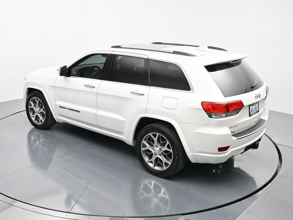 Used 2020 Jeep Grand Cherokee Overland w/ Interior Metal Package AWD/4WD image 34