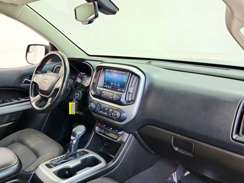 Used 2022 Chevrolet Colorado LT w/ LT Convenience Package AWD/4WD image 28