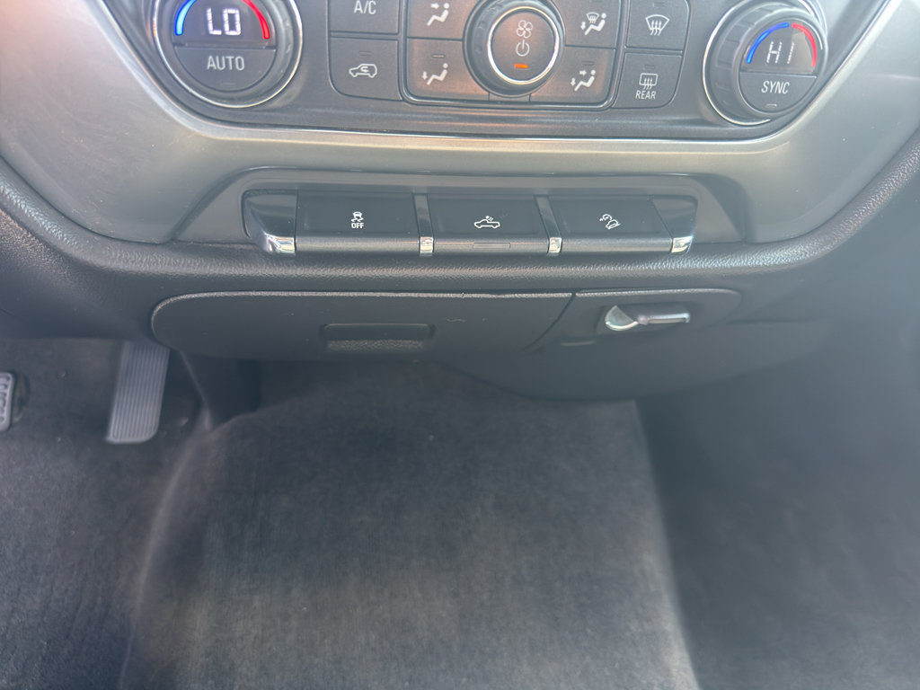 Certified 2015 Chevrolet Silverado 1500 LT w/ All Star Edition AWD/4WD image 20