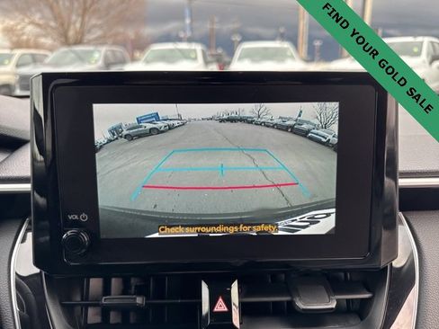 Used 2025 Toyota Corolla Cross LE image 25