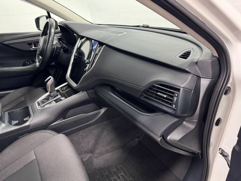 Used 2021 Subaru Outback Premium AWD/4WD image 11