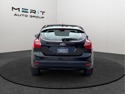 Used 2013 Ford Focus SE FWD image 8