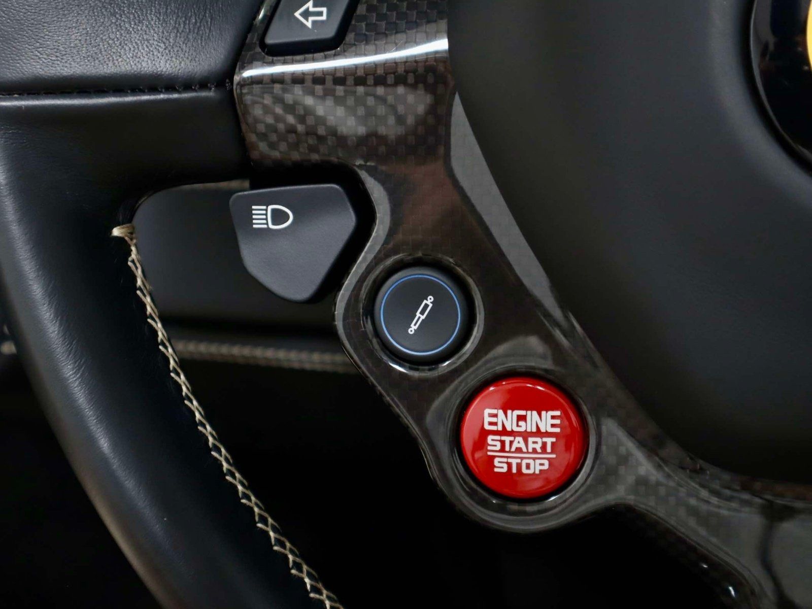 Certified 2018 Ferrari 488 Spider RWD image 28