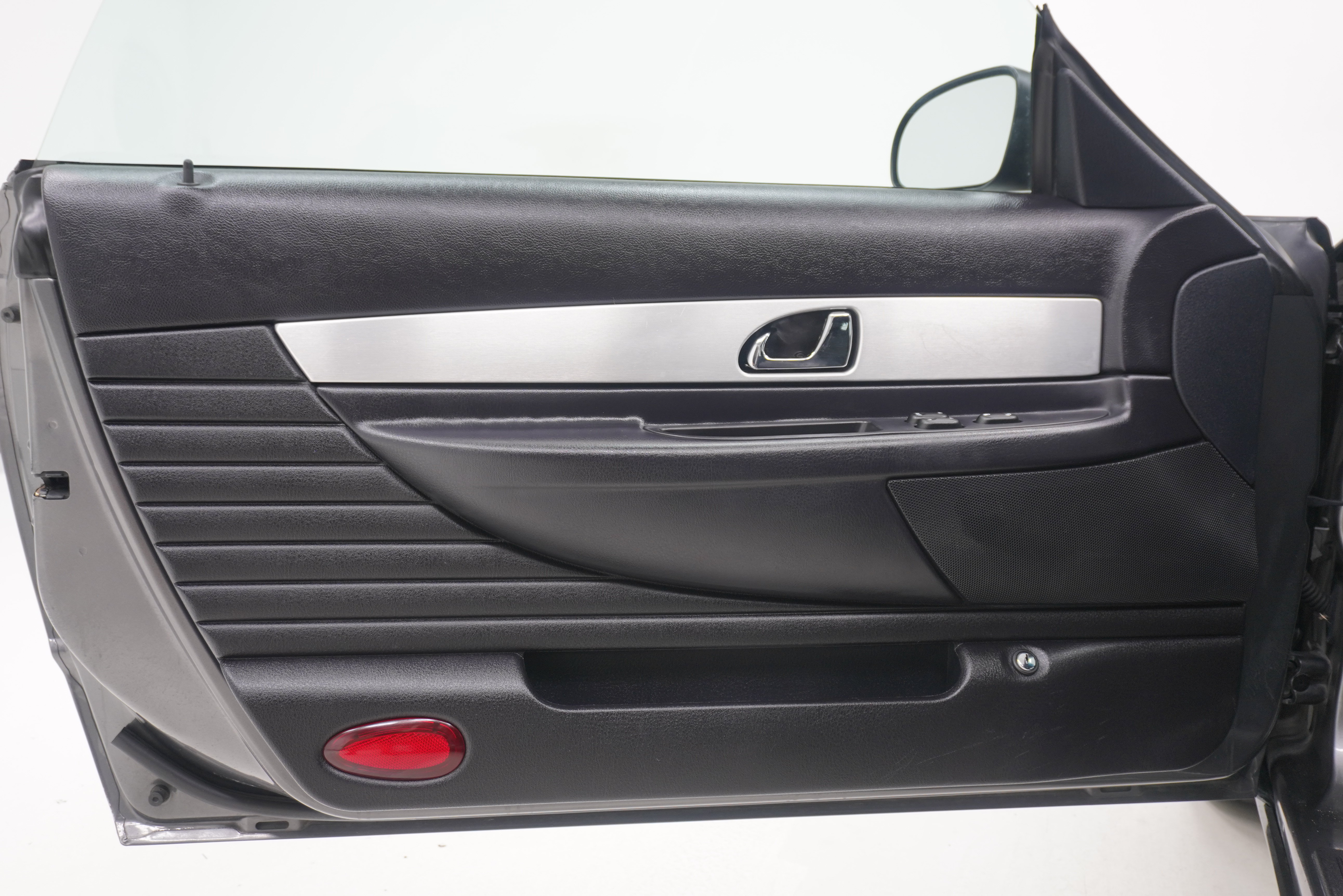 Used 2003 Ford Thunderbird RWD image 13