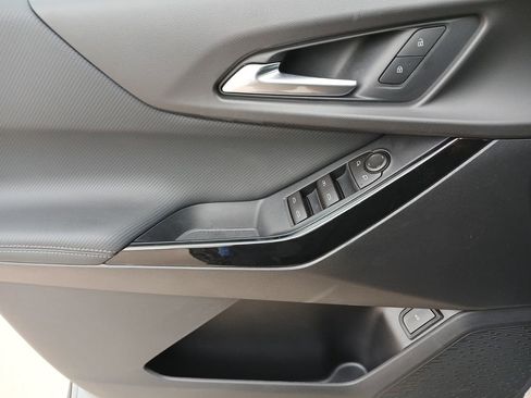 New 2026 Chevrolet Equinox LT w/ Convenience Package II image 24